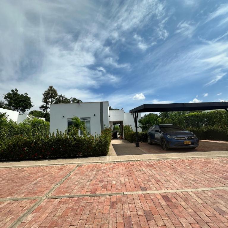 Casa Campestre Carmen de Apicala - Casa de 3 dormitorios - 5