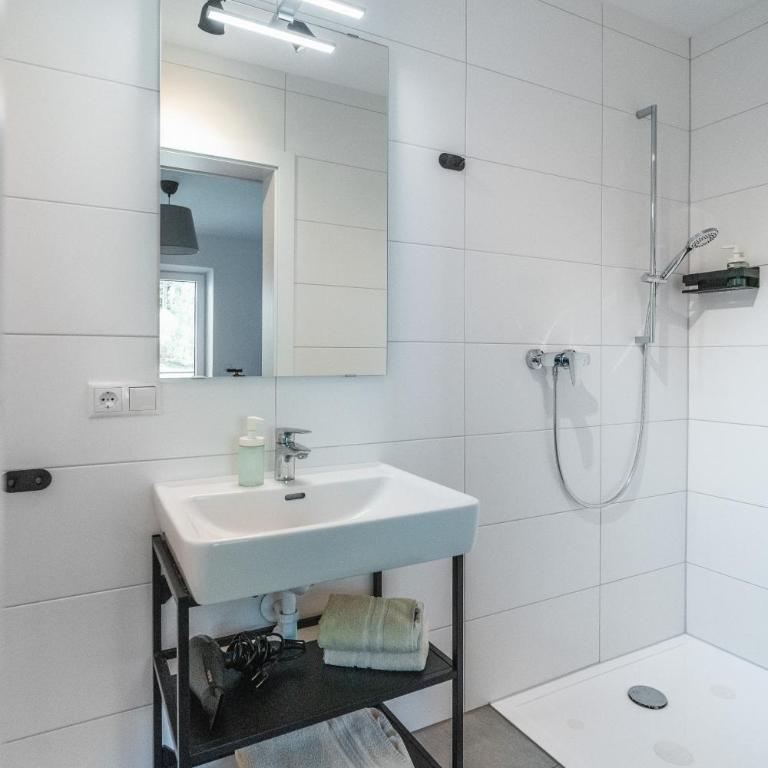 Seeblick Homes - Apartamento con vistas al lago - 14