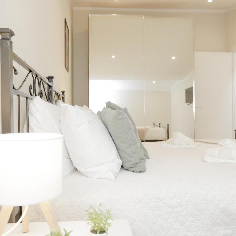 Country Attic Lucca - Appartamento Superior con 1 Camera da Letto - 9