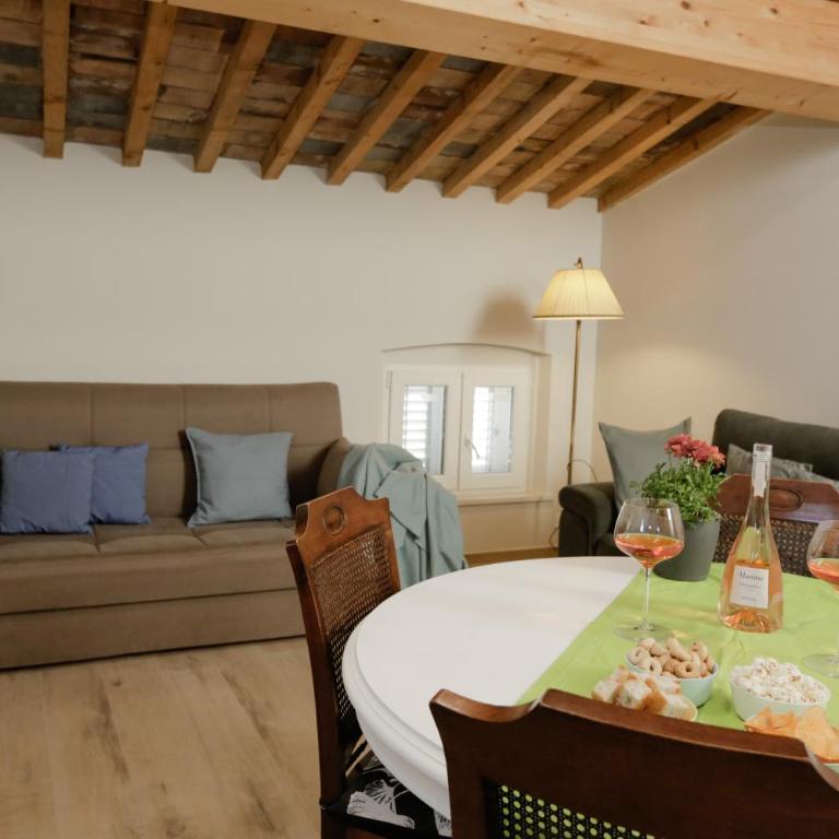 Country Attic Lucca - Appartamento Superior con 1 Camera da Letto - 18