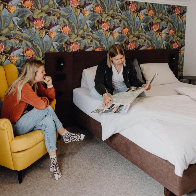 Hotel Dorfcafe Unken - Doppelzimmer mit Balkon - 2