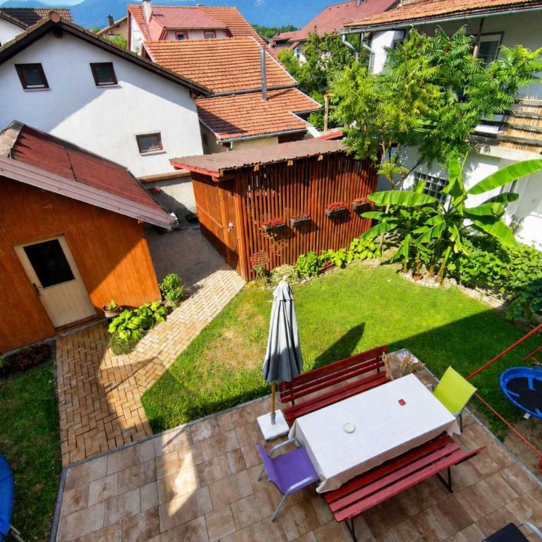 Apartman Layla - Two-Bedroom Apartment with Garden View - 5