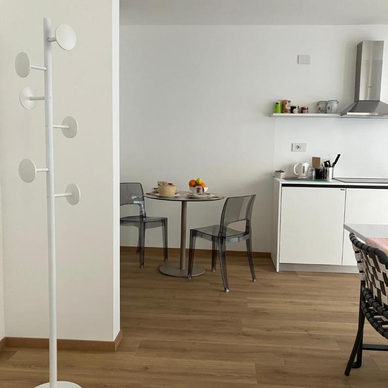 Hotel Suite Inn - Appartamento Bilocale - 4