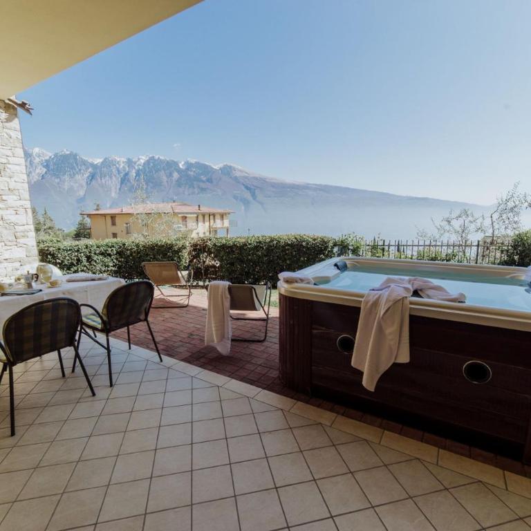 Residence Besass, GTSGroup - Appartamento Deluxe con Vista Lago - 11