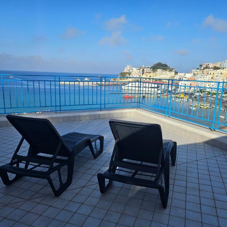 Maridea -Mascalzone Latino - Two-Bedroom Apartment with Harbor View - 3