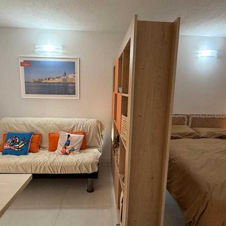AffittaSardegna-Mono Gardenia - One-Bedroom Apartment - 4