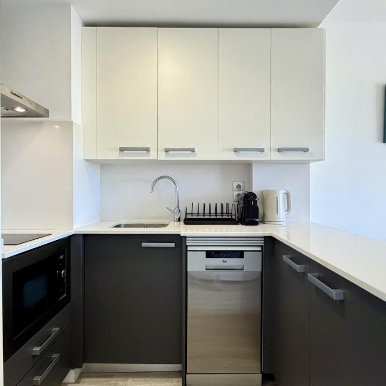 Apartamento FESTASOL 306 - One-Bedroom Apartment with Balcony - 9