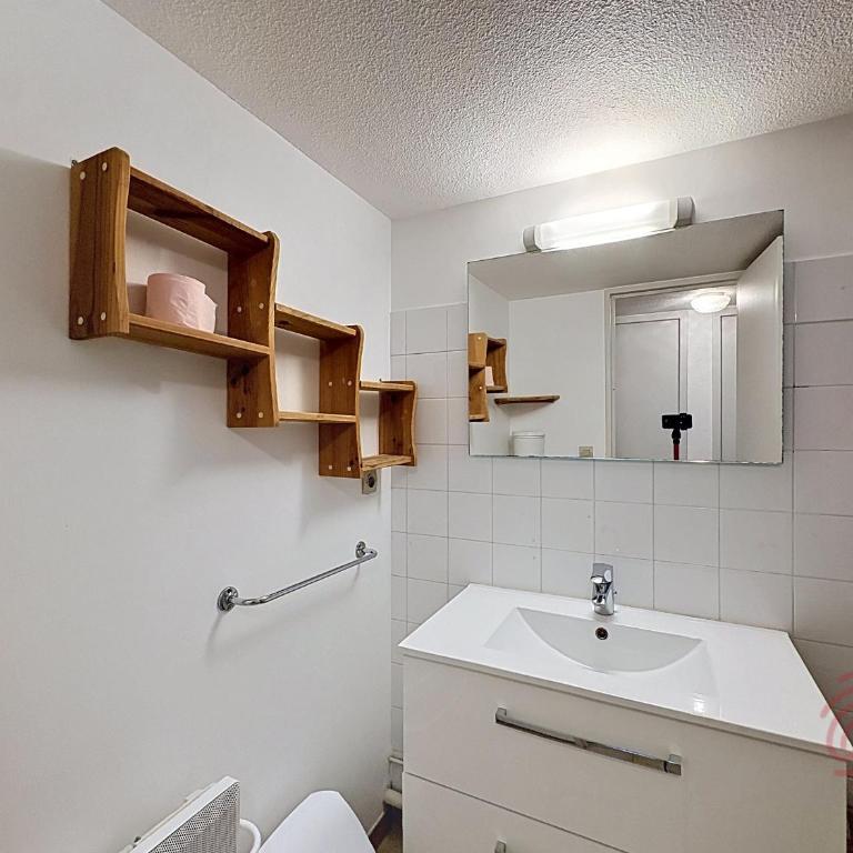 Bel appartement, animaux admis - 6 pers. - FR-1-451-231 - Appartamento con 3 Camere da Letto - 15