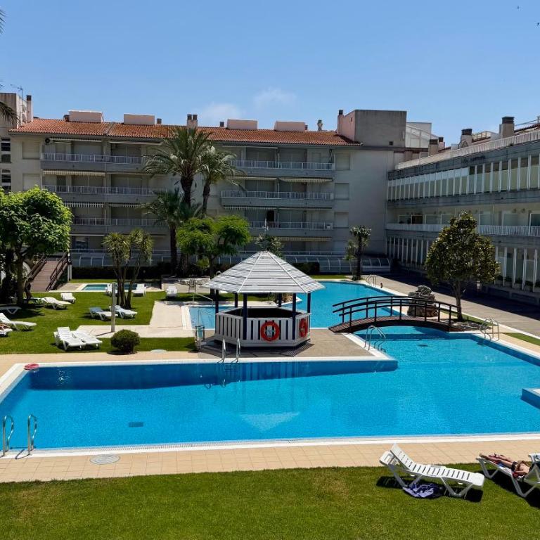 Illa Mar Dor 132 - Apartment with Pool View - 34