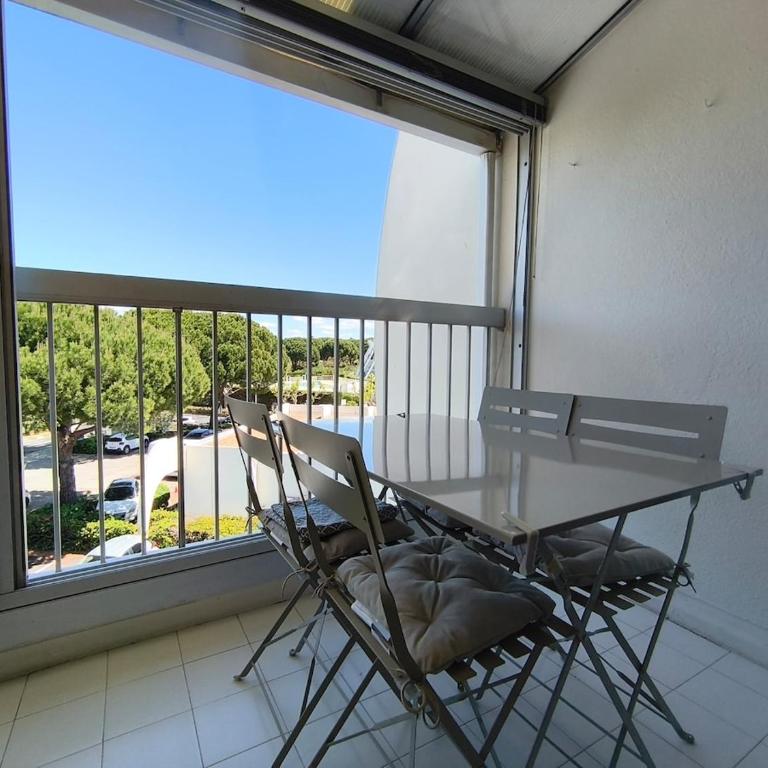 Studio cabine, Plage à 5 min, loggia et parking - Appartement 1 Chambre - 1