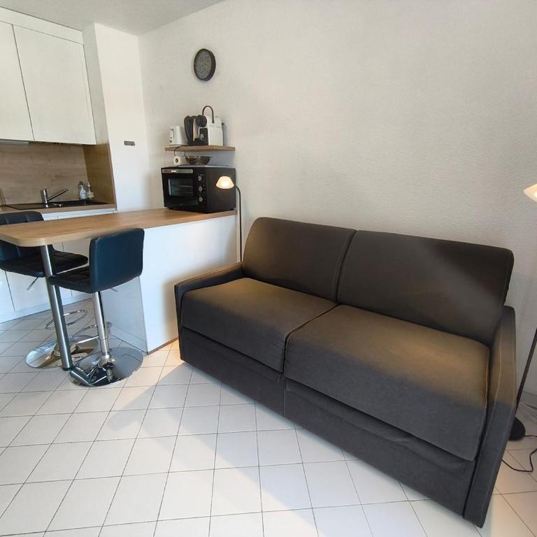 Studio cabine, Plage à 5 min, loggia et parking - Appartement 1 Chambre - 9