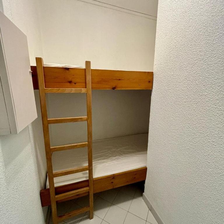 Studio cabine, Plage à 5 min, loggia et parking - Appartement 1 Chambre - 17