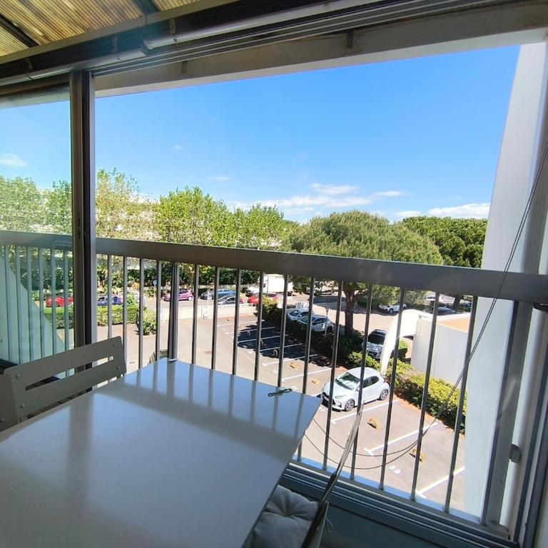 Studio cabine, Plage à 5 min, loggia et parking - Appartement 1 Chambre - 2