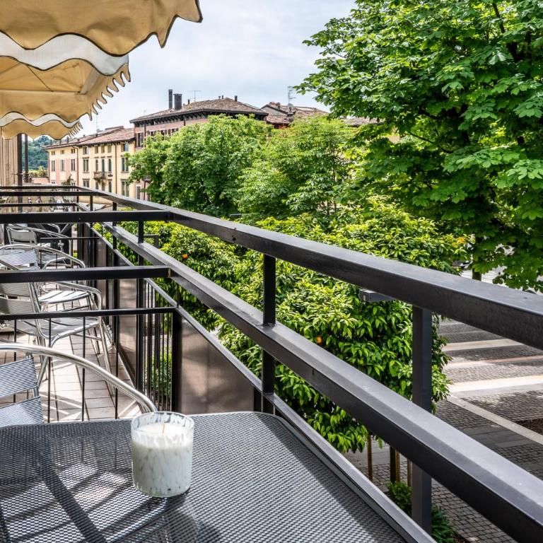 Hotel Central Giacomini - Camera Familiare con Balcone - 1