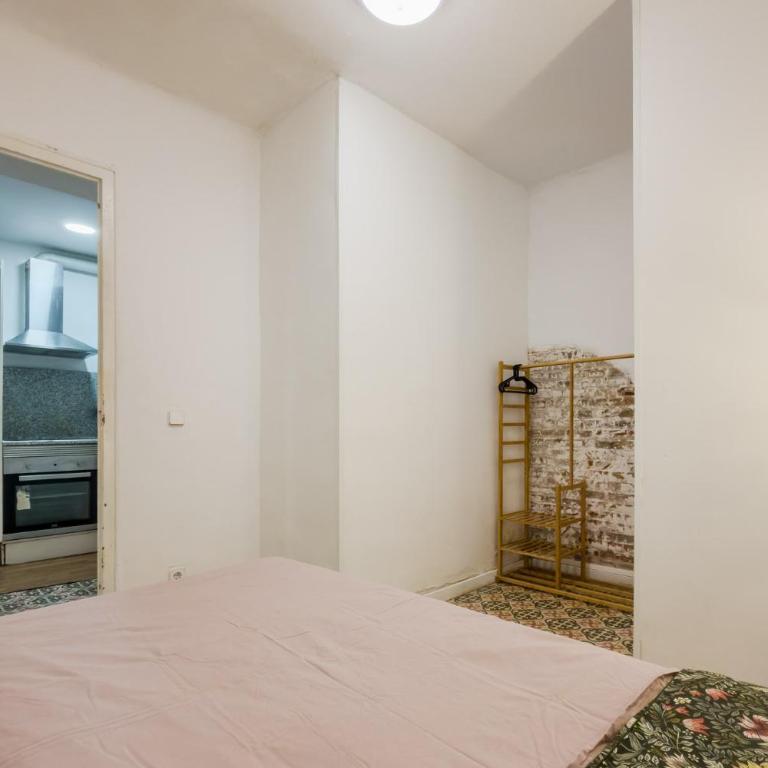 Apartment in Barcelona 1-2 carrilet - Appartement 3 Chambres - 14