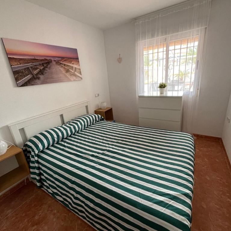 Bungalow moderno con amplio patio junto al mar - Bungalow con patio - 4