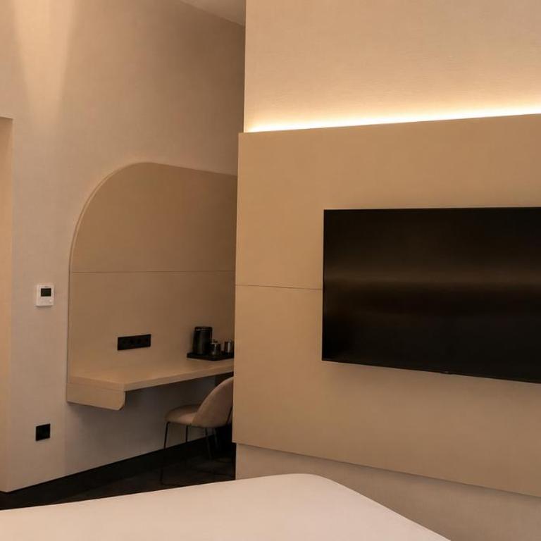 FORTINN Puerta del Sol - Junior Suite - 1