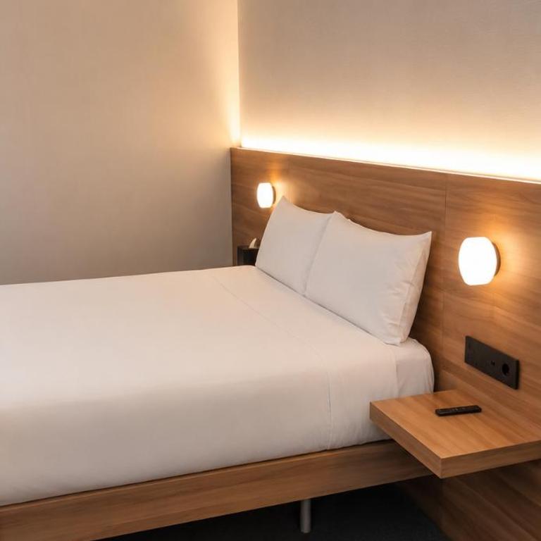 FORTINN Puerta del Sol - Junior Suite - 4