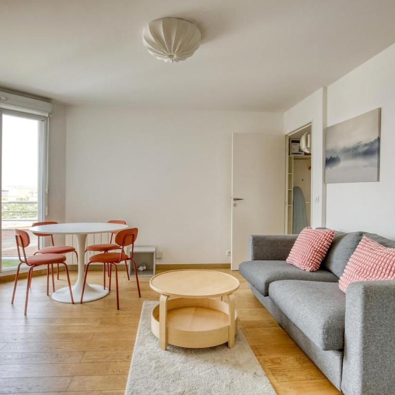 Le Palacio - Two-Bedroom Apartment - 27
