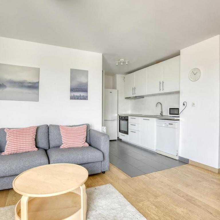 Le Palacio - Two-Bedroom Apartment - 26