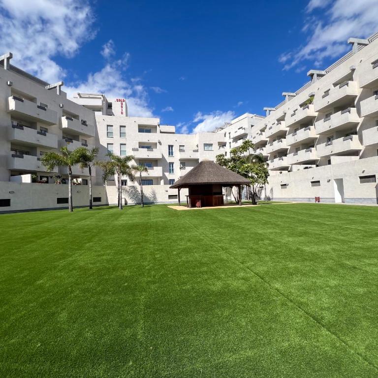 Apartamento familiar con vistas al mar, piscina en Mijas Costa - Apartamento de 2 dormitorios - 23