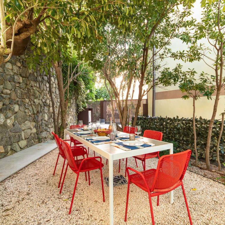 "Casa Marina" giardino privato e posto auto - Apartamento de 2 dormitorios con balcón y vistas al mar - 10