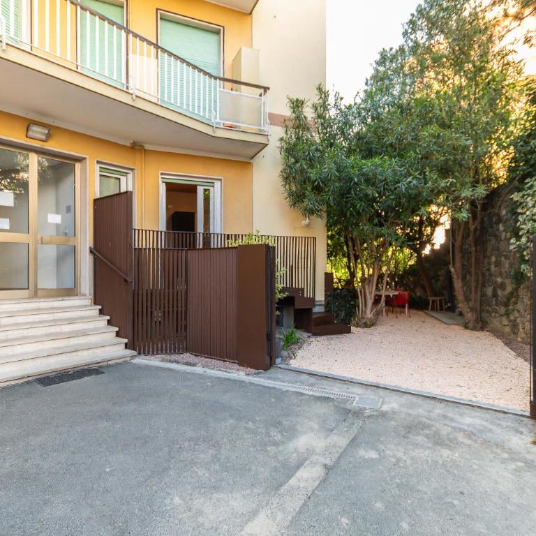 "Casa Marina" giardino privato e posto auto - Apartamento de 2 dormitorios con balcón y vistas al mar - 20