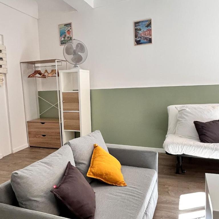 Grand T1 Bis - Coeur de Toulon - Sur le port - Appartement 1 Chambre - 11