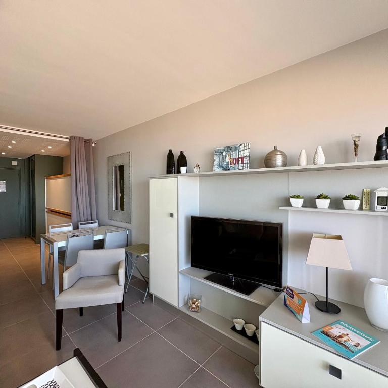 Location Studio Moderne 4 Pers, Parking, Vue Mer - FR-1-323-427 - Studio - 16