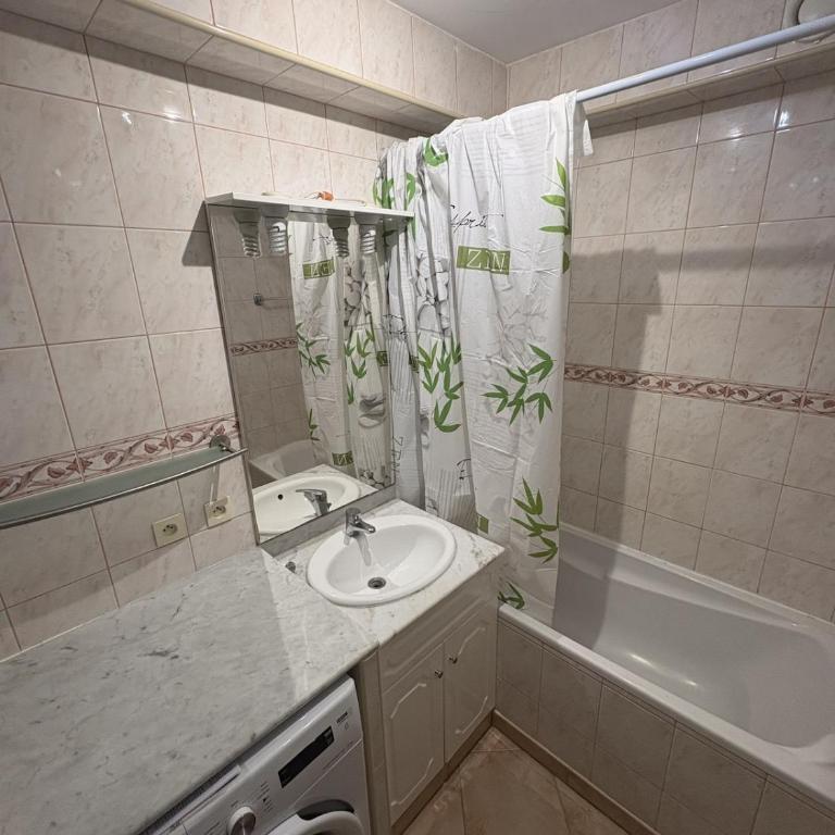 Spacious Apartment Portes De Monaco Terrace - Apartamento de 1 dormitorio - 3