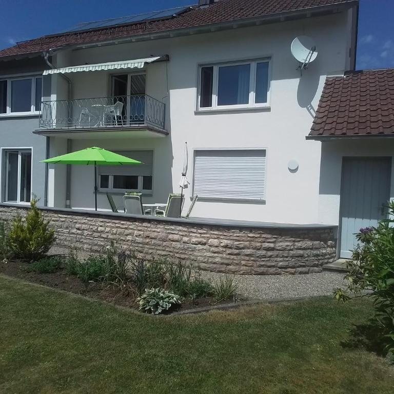 Freundliche Ferienwohnung mit großer Terasse - Apartment mit 2 Schlafzimmern - 17