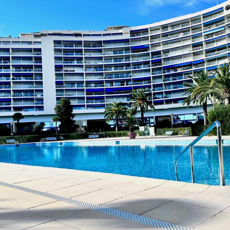 Marina view apartment terrace & pool - Apartamento - 1