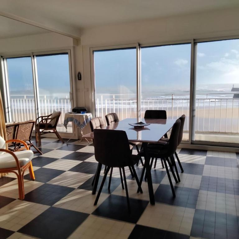 Appartement T3 aux Sables d'Olonne, Face Plage, 3 Chambres, 6 Pers. - FR-1-331-24 - Appartement (6 Adultes) - 20