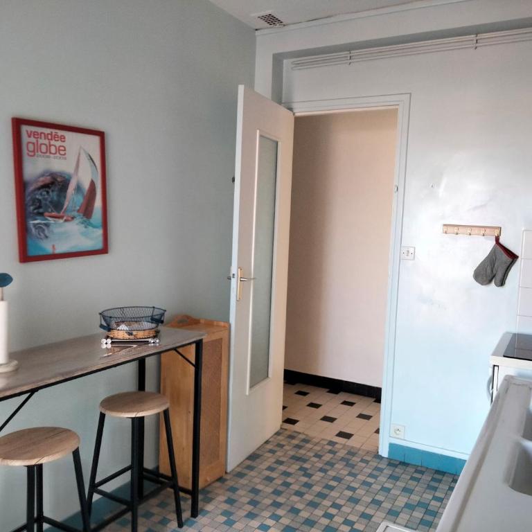 Appartement T3 aux Sables d'Olonne, Face Plage, 3 Chambres, 6 Pers. - FR-1-331-24 - Appartement (6 Adultes) - 26