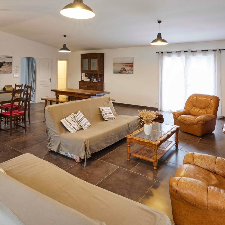 Spacieuse maison à St Jean de Monts, animaux admis, parking - FR-1-323-495 - Maison de Vacances - 26