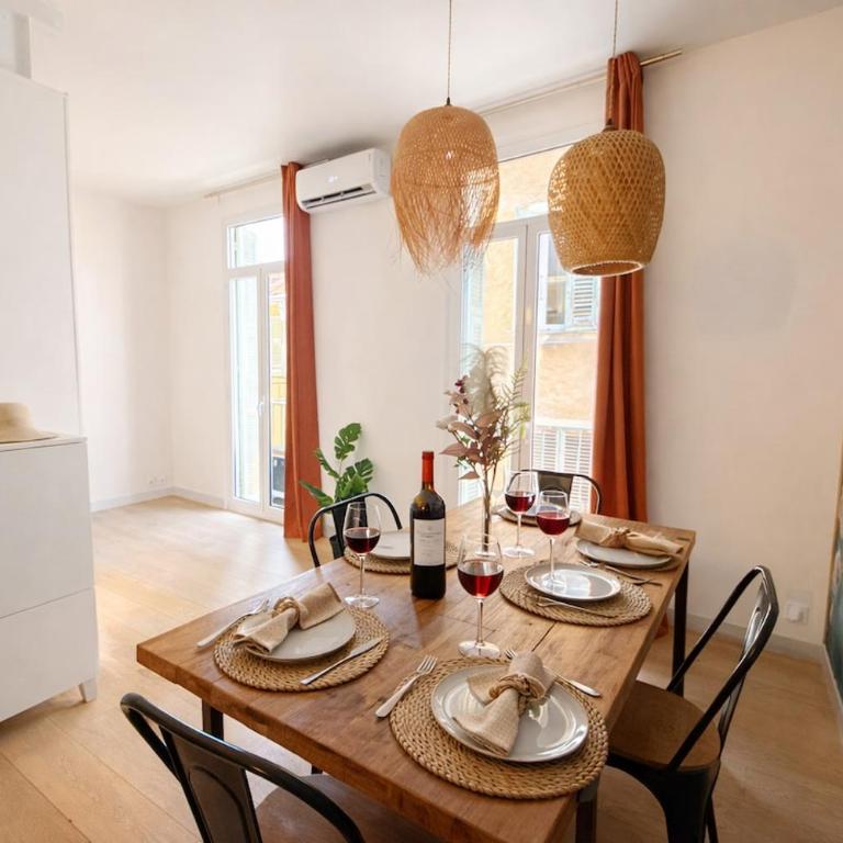 Élégant climatisé , Vieux Nice, plage à pied - Appartement 2 Chambres - 1