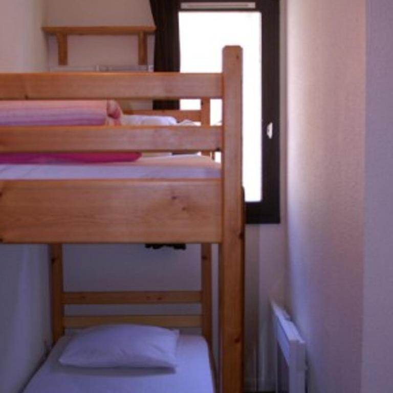 Studio cabine cosy avec balcon, 400m des pistes, casier à skis, proche commerces et remontées mécaniques. - Appartement 1 Chambre - 5