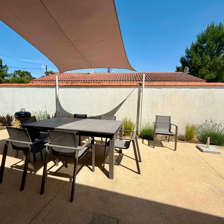 Maison de vacances pour 8 pers, 300m de la plage, parking, Sainte Anne - FR-1-194-357 - Casa - 35