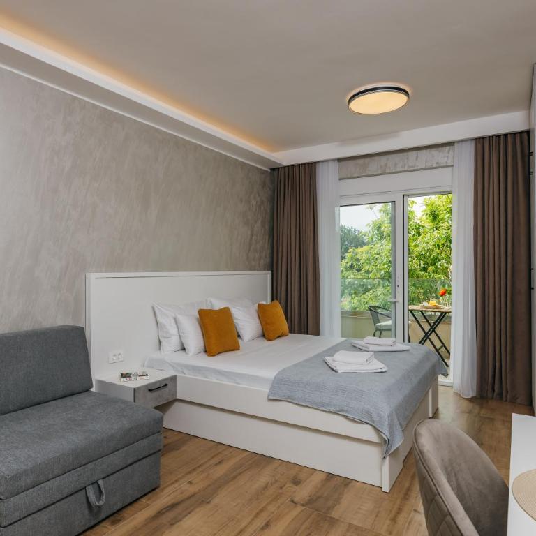 Apartments Via Mare - Triple Studio with Balcony - 6