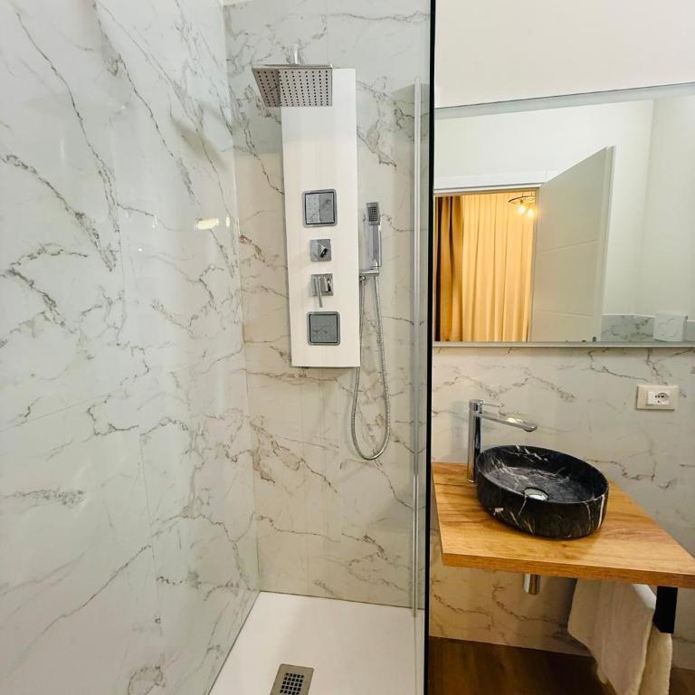 Porta Amari B&B - Doppelzimmer mit eigenem Bad - 7