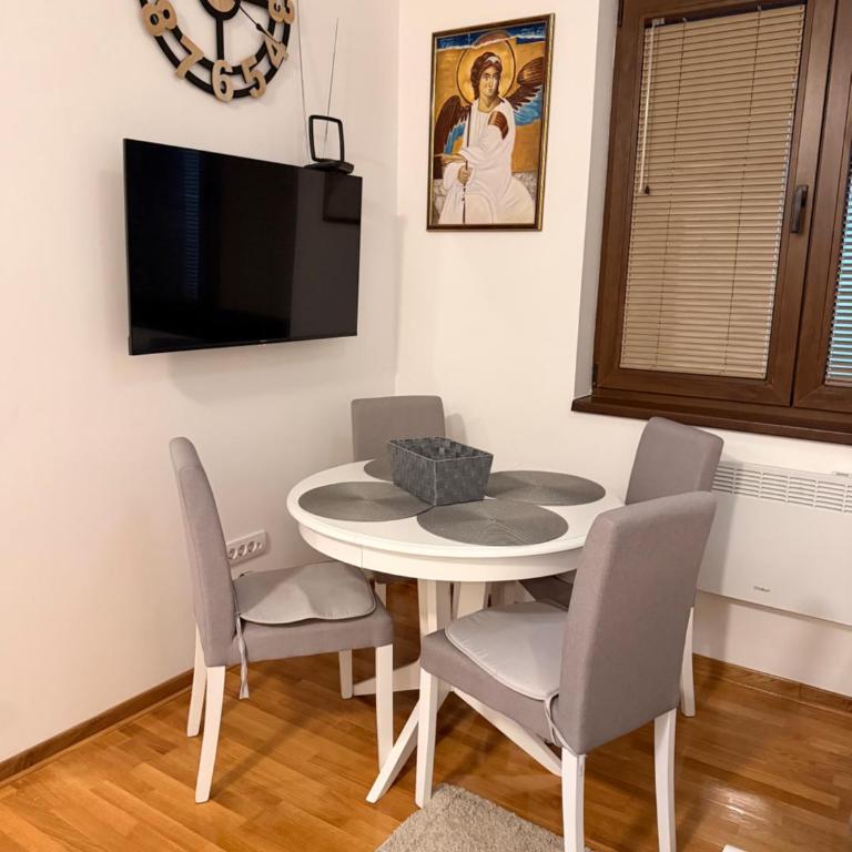 Apartman Narcis - One-Bedroom Apartment - 4