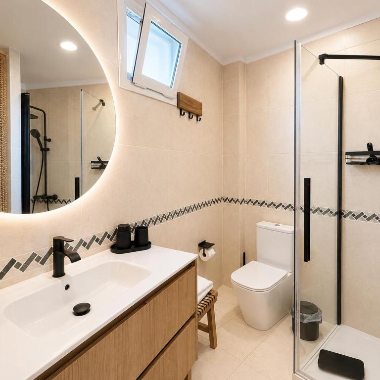 Ocean View - Deluxe One-Bedroom Apartment with Ocean View - 6