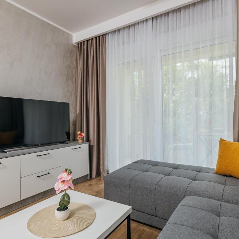 Apartments Via Mare - One-Bedroom Apartment with Balcony - 12