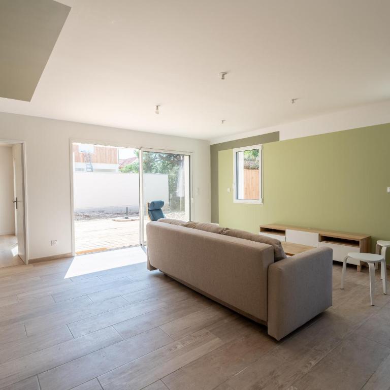 Maison neuve climatisée, 8 pers, proche plages, surf, Wi-Fi, terrasse, parking, ménage inclus - FR-1-319-526 - Maison de Vacances - 21