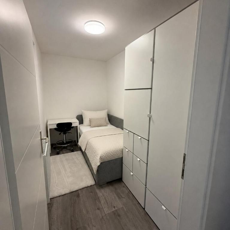 Neue Wohnung Altstadt 10 Gehminuten entfernt - Apartamento de 2 dormitorios - 2