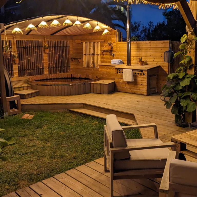 Villa avec Jardin, Terrasse couverte, et Bain nordique - 8 personnes - Villa 3 Chambres - 1