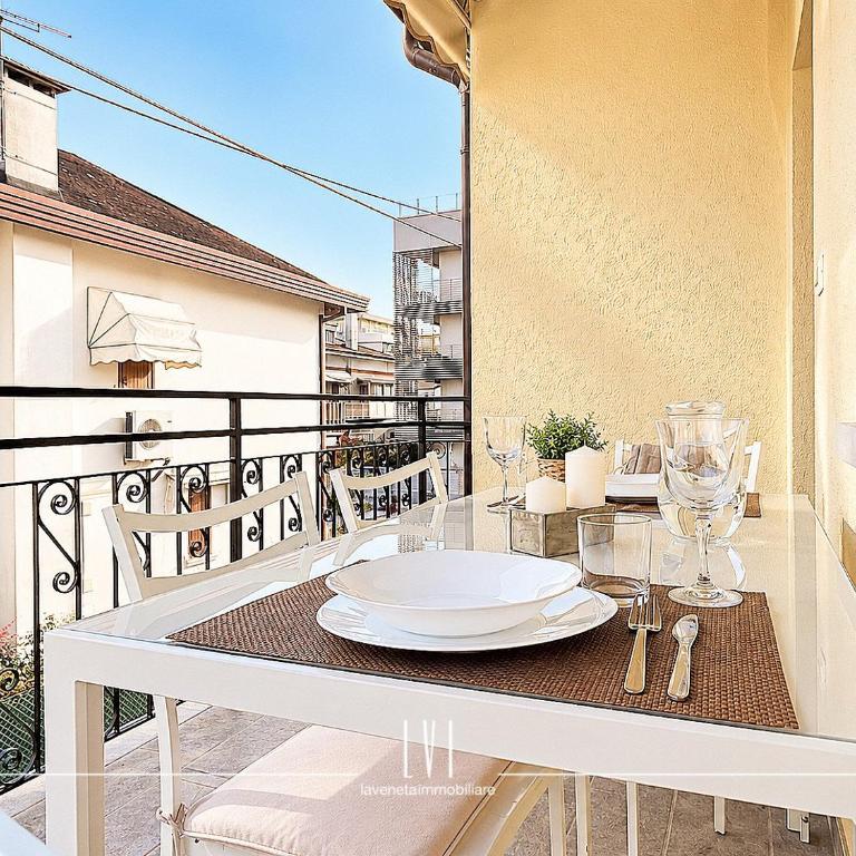 Nievo Easy Stay - Appartamento con 2 Camere da Letto - 4