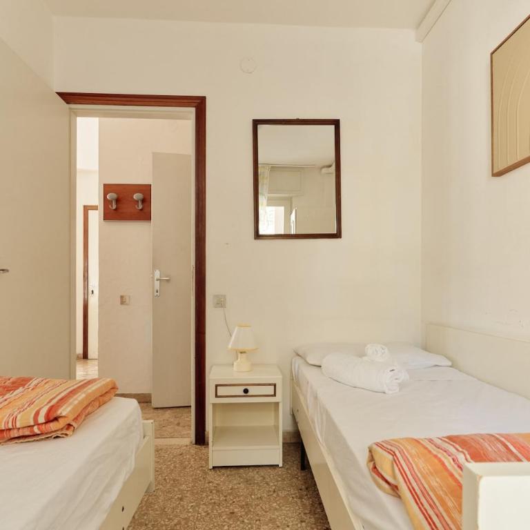 Smeralda Holiday XL, 3 camere 8 posti 200mt dal mare - Three-Bedroom Premium Apartment with Balcony - 26