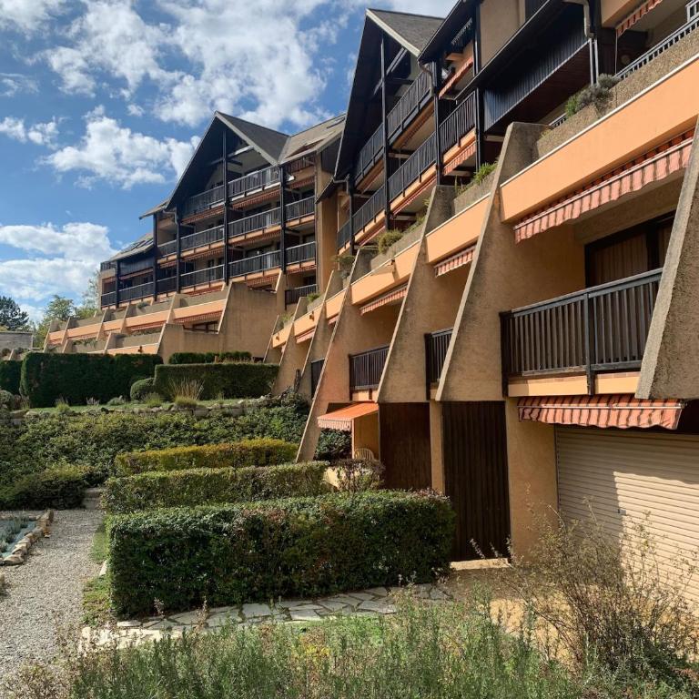studio by the lake, at the foot of the ski resort - Appartement avec Vue sur la Montagne - 12