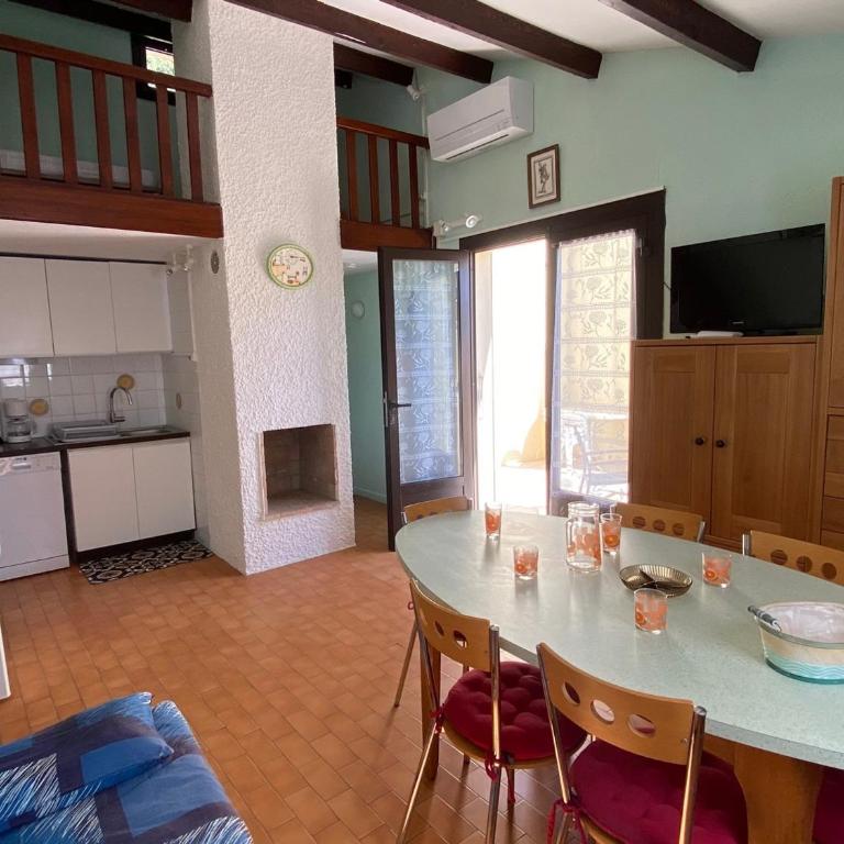 Charmante Villa T3 Mezzanine Climatisée avec Piscine et Parking Privé - 6 Pers., Port Leucate - FR-1-798-41 - Villa - 18